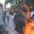 Bangladesh, l’ex premier Sheikh Hasina condannata a morte