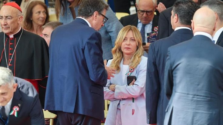 Al governo non basta la flessibilità Ue. Vuole di più per le bollette. “Ma il percorso è lungo”