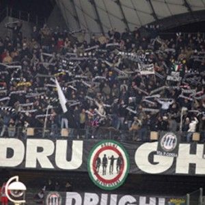 Juventus, follia ultr&agrave;: "Mariella, togli tu il nome Scirea"