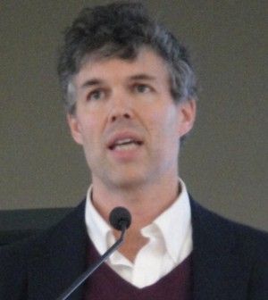 Tom Mueller: "Vi spiego tutto sull'extraverginit&agrave;,<br />cos&igrave; lo scandalo del mondo dell'olio"