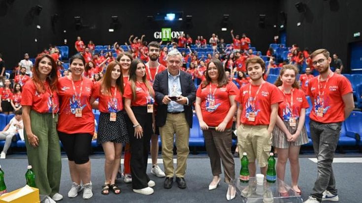 Molinari tra i ragazzi del Giffoni film festival: “Questa è una favola bellissima”