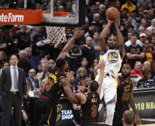 Basket, Finals Nba: il film di gara 3, Golden State ad un passo dall'anello 