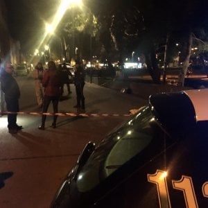 Cagliari, ucciso a calci e pugni in un parco giochi. Fermate due persone