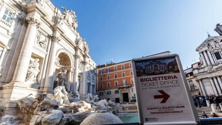 Fontana di Trevi: 200mila euro incassati con il ticket nelle prime due settimane