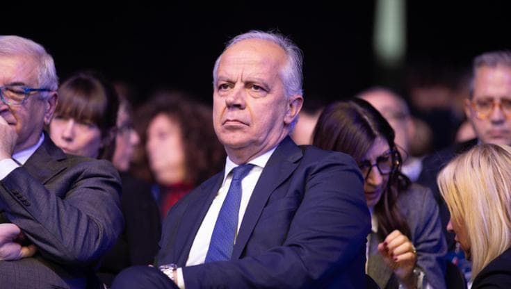 “Antisemiti per voler spostare Virtus-Maccabi in un luogo più sicuro. Parole gravi di Piantedosi”