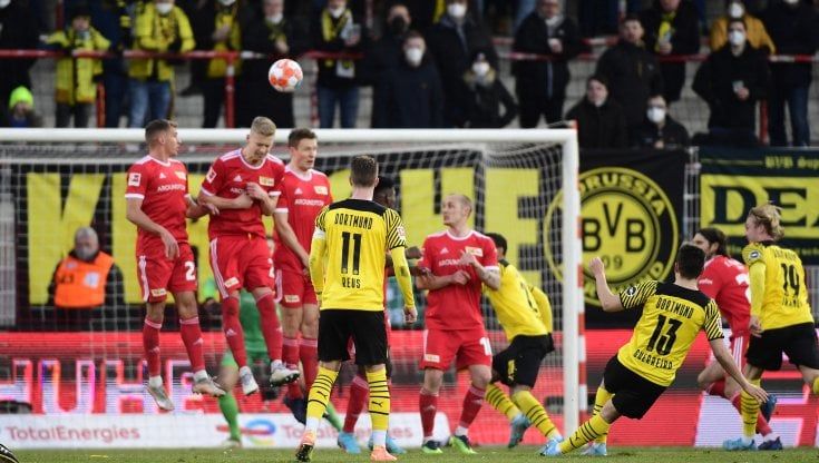 Bundesliga, il Dortmund vince a Berlino e avvicina il Bayern Monaco