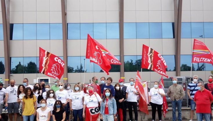 Istat, grazie alle misure di sostegno ridotte le diseguaglianze. Gli occupati sono ancora 735 mila in meno sul pre-Covid