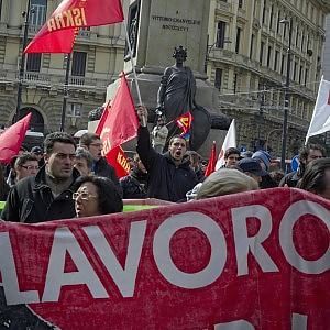 Disoccupazione: Istat, il tasso a febbraio risale al 12,7%