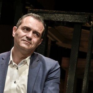 Caso Romeo, spunta un dossier per colpire de Magistris