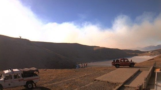 Lanterna cinese incendiò 160 ettari di bosco in Appennino: coppia nei guai