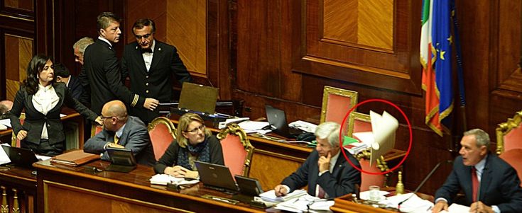Battaglia al Senato, poi la fiducia su jobs act. "Art.18, via reintegro licenziamenti economici"