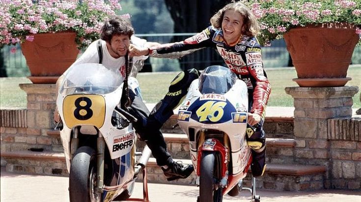 Valentino Rossi denuncia la compagna del padre per circonvenzione di incapace: ha preso 200mila euro