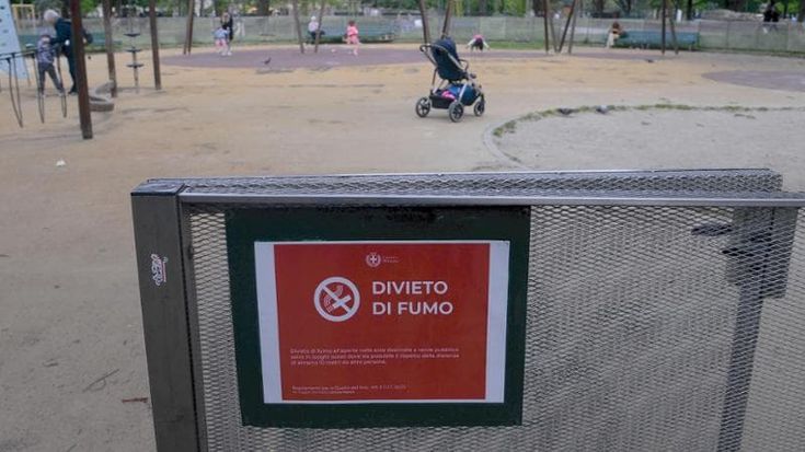 Divieto di fumo all’aperto? Sono solo trenta le multe fatte a Milano in due mesi