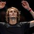 Tennis, Finals: è Zverev la nuova stella, Djokovic battuto in due set