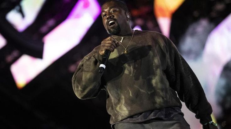 Kanye West, concerto cancellato: Londra gli nega il visto. Polemiche anche per lo show in Italia