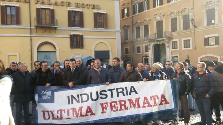 Ilva, la marcia su Roma delle industre dell'indotto 
