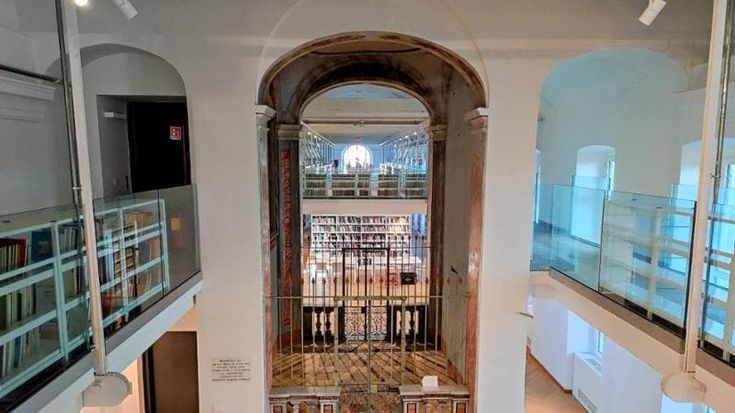 La più antica biblioteca del Piemonte rinasce a Cuneo nel vecchio ospedale
