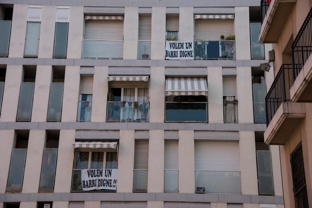 Spagna, da Barcellona a Oviedo, cresce la fronda anti-turisti