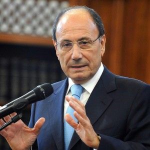 Schifani: "No ai rimpasti o Letta rischia la crisi"
