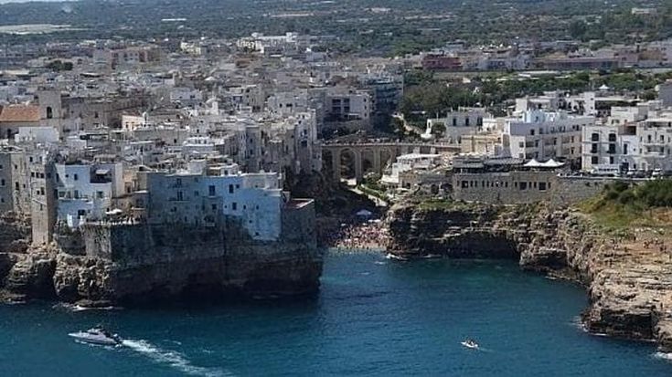Allarme di Goletta verde: “A Lama Monachile, a Polignano, mare inquinato”. Ma la Puglia resta al top