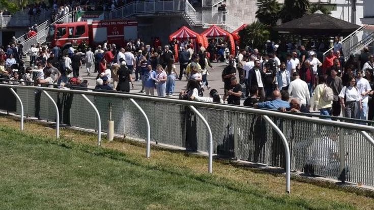 Napoli, riapre l’ippodromo di Agnano:trotto in pista il 13, il galoppo il 17