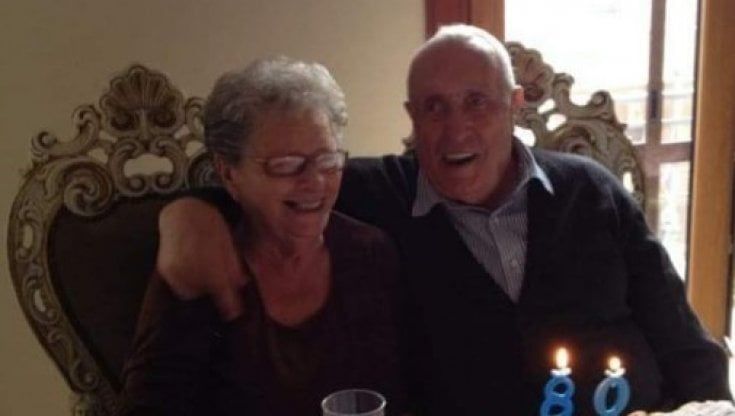 Sarno, l'addio ad Anna e Francesco: una vita insieme stroncata dal Covid