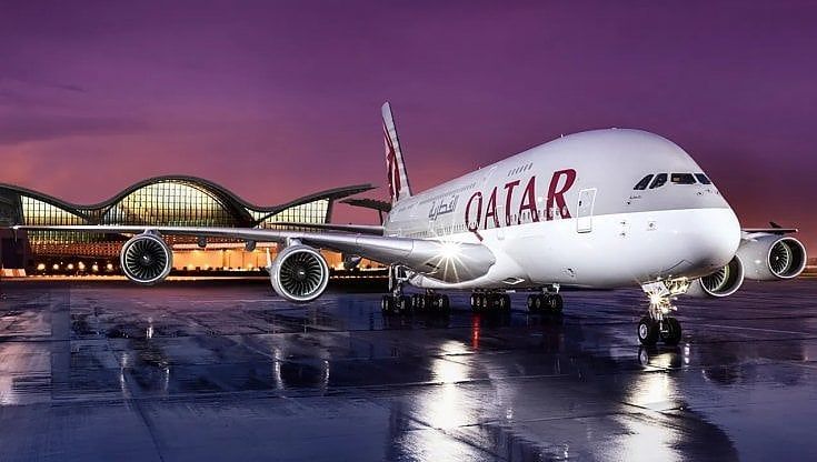 Qatar (grazie al Covid) sorpassa Emirates e diventa la regina dei cieli mondiali