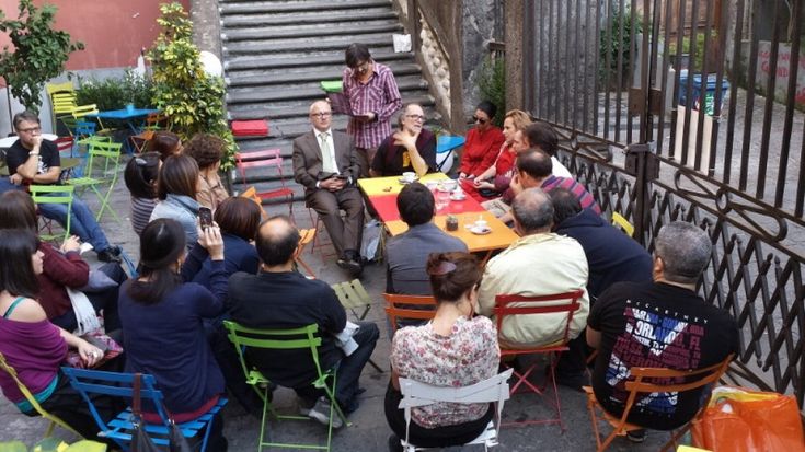 Un t&egrave; con Enrico Ghezzi<br />nel centro storico