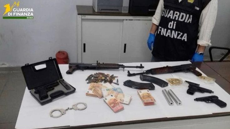 Prestiti con tassi al 300%: arrestati due imprenditori vicini alla ‘ndrangheta