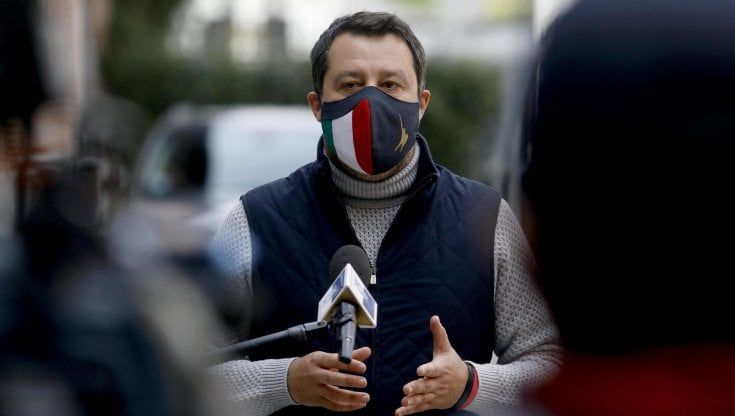 Covid, mozione di sfiducia di Fratelli d'Italia contro Speranza, la Lega è imbarazzata ma non si deve dire 