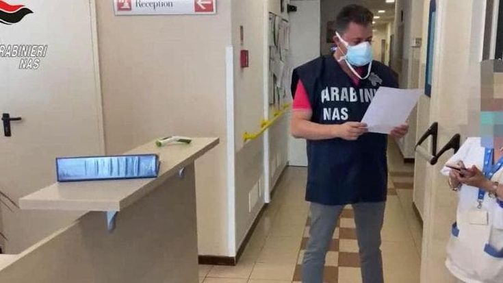 Liste d’attesa bloccate per incentivare le visite private: tre medici denunciati dai Nas a Palermo