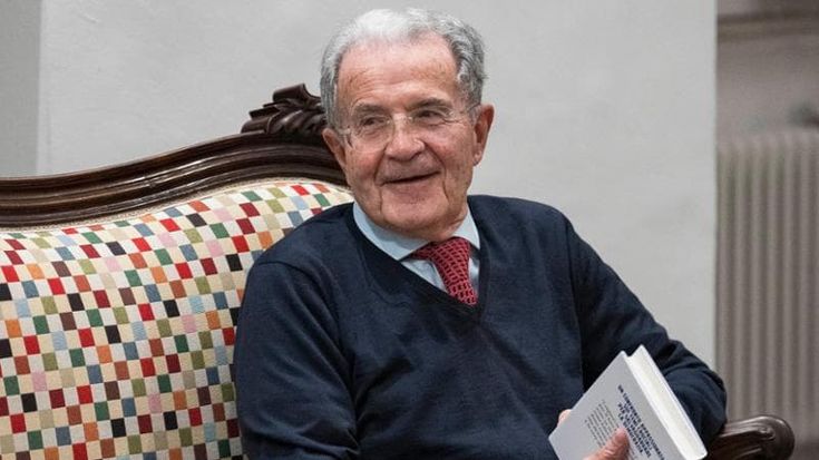 I centristi: “Prodi apra la direzione Pd”. Ma il prof si sfila: non sono disponibile