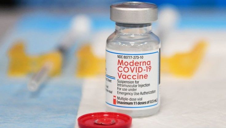 Moderna, booster aumenta anticorpi contro Omicron 37 volte