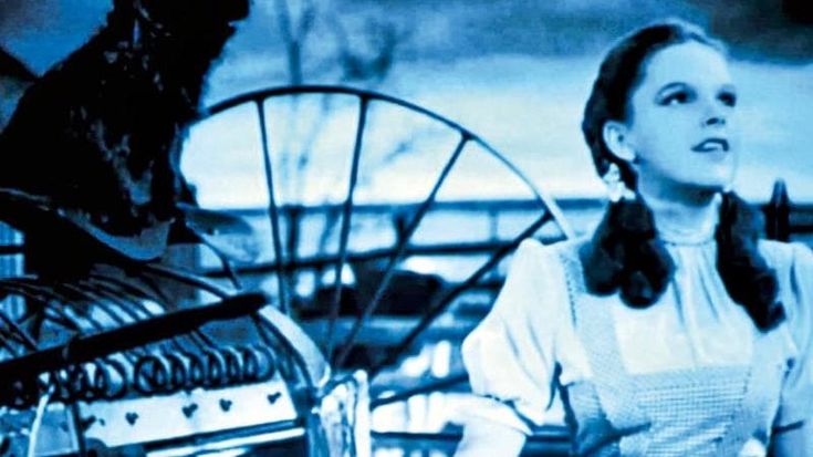 È morta Valerie Lee, baby star del film “Il mago di Oz”. Aveva 94 anni
