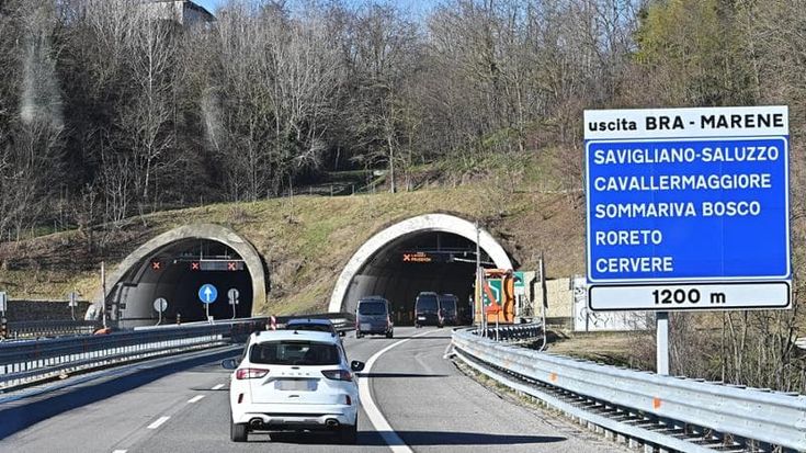 L’Asti-Cuneo è finalmente aperta, il ritardo è costato un miliardo