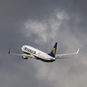 Ryanair elimina il collegamento autunnale Cagliari-Parma