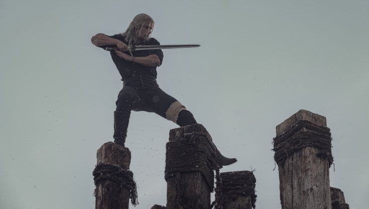 Henry Cavill, i mostri e la spada. "Così in The Witcher ho creato un Geralt tutto mio"
