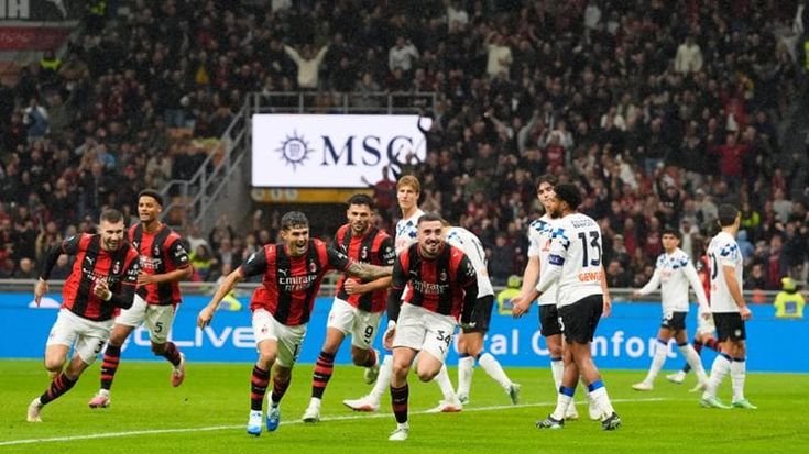 Milan, 3-2 all'Atalanta col brivido. Sarri accusa: “Qualche giocatore può dire vaffa all’arbitro"