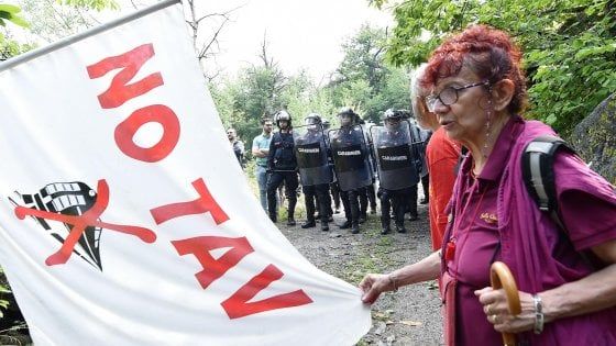 "Fermare la Tav è impossibile". Il no francese a Roma