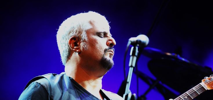 Pino Daniele, l'ultima intervista. Neri a met&agrave;
