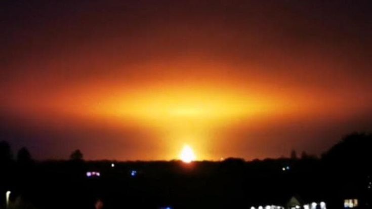 Enorme palla di fuoco nell’Oxfordshire, paura in Inghilterra