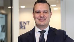 Gli investimenti vanno dove c'è impatto sociale. "Valutiamo le aziende anche in base alle ore di formazione"