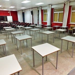 La Spezia, la riapertura delle scuole slitta al 24 settembre
