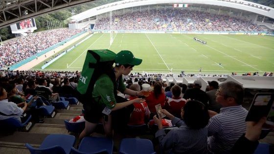 Rugby, Mondiali: il tifone cambia strada, e la Francia può respirare
