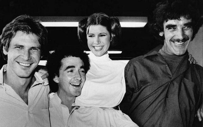 Star Wars, l'album privato di Chewbacca: gli scatti dal set