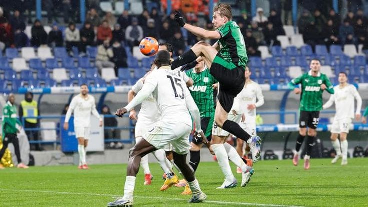 Sassuolo-Pisa 2-2, Thorstvedt riprende i nerazzurri al 95'