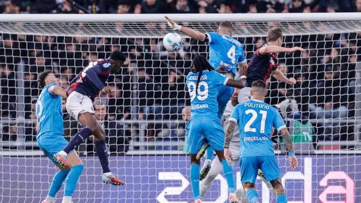 Bologna irresistibile, Napoli ko. Dallinga, Lucumi e tre punti