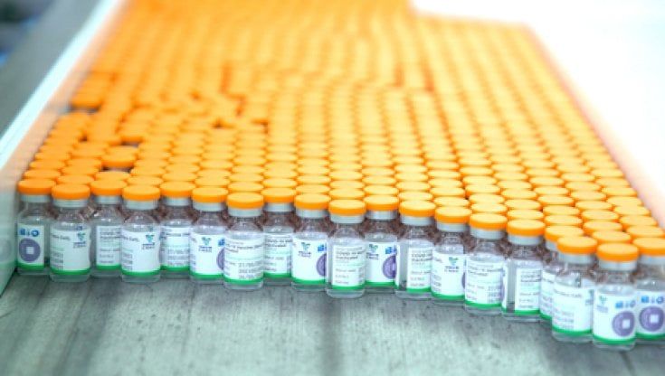 Covax e le promesse non mantenute, tra ambizioni e burocrazia