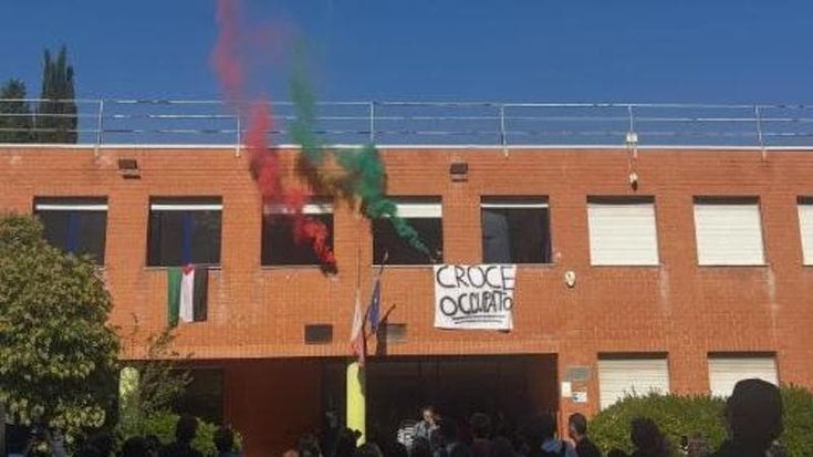 Licei Tasso e Croce, nuove occupazioni in nome di Gaza