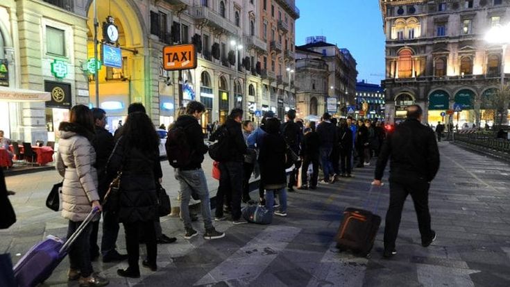 La ribellione dei tassisti può ottenere il rinvio delle nuove licenze del Comune contro le maxi attese